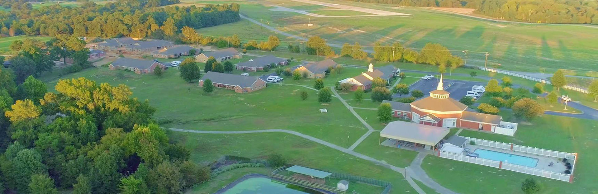 Photo: Aerial Photo of Breckenridge Village of Tyler
